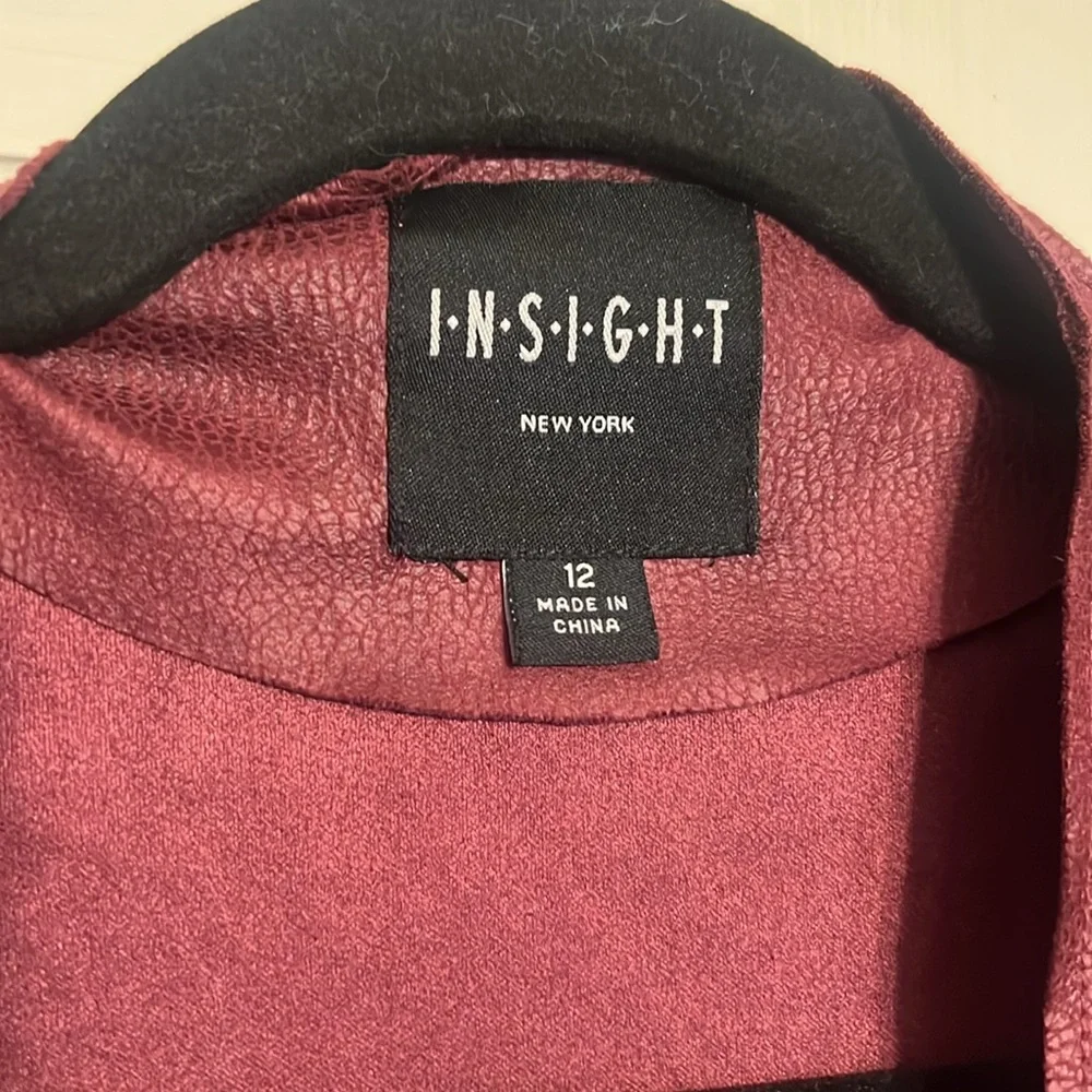 Maroon women’s size 12 jacket - Picture 2 of 6